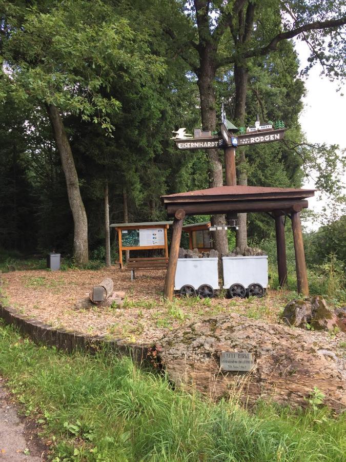 Pension Zum Rothaarsteig Netphen Екстериор снимка